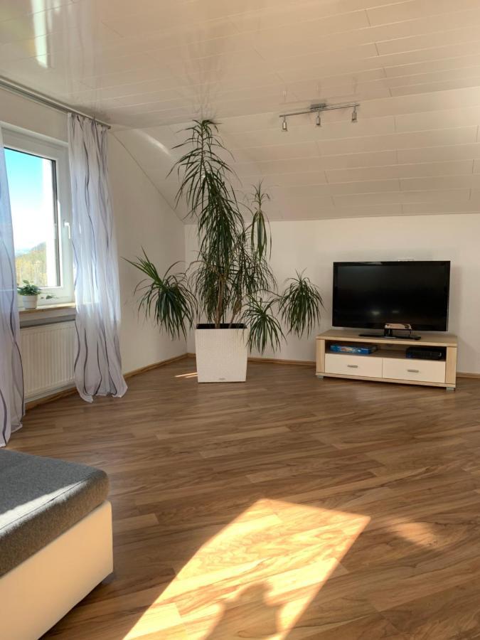 2 Zimmer Ferienwohnung Obersulm Luaran gambar